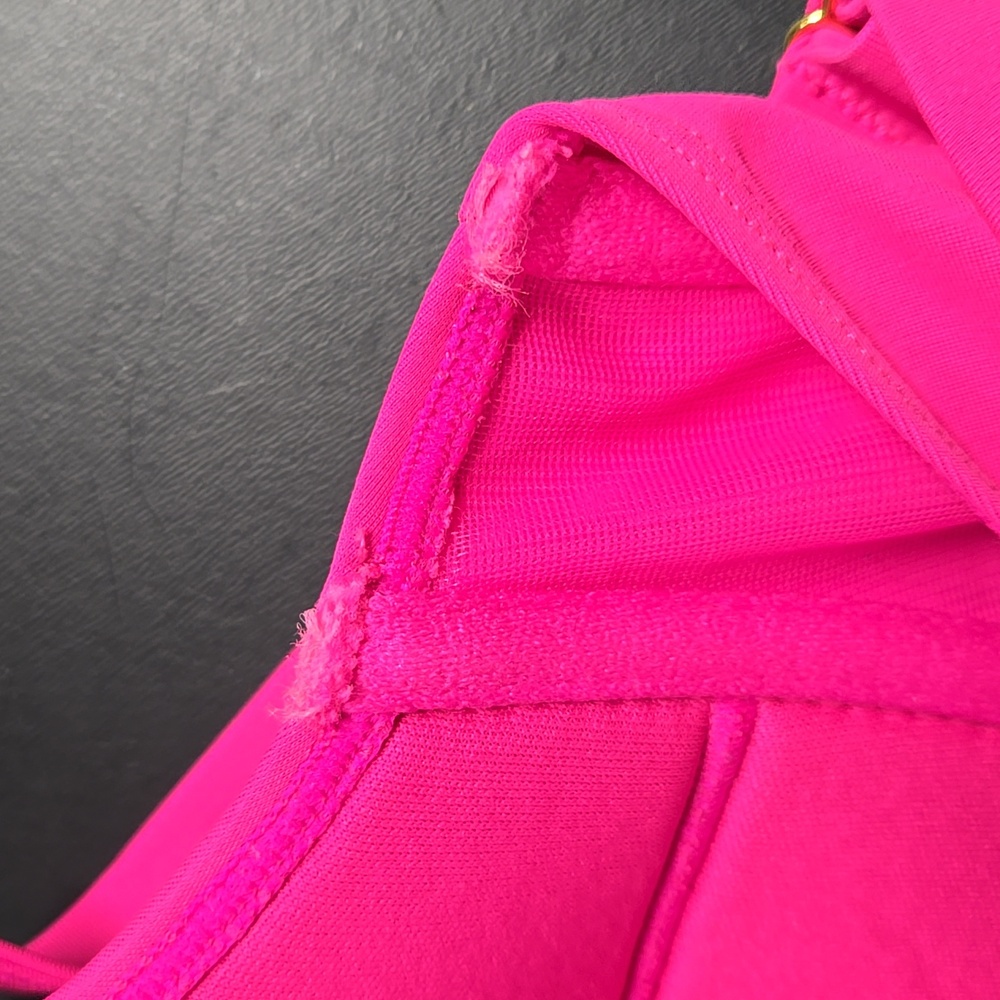Underwire Swim Top - Picture 4 of 9